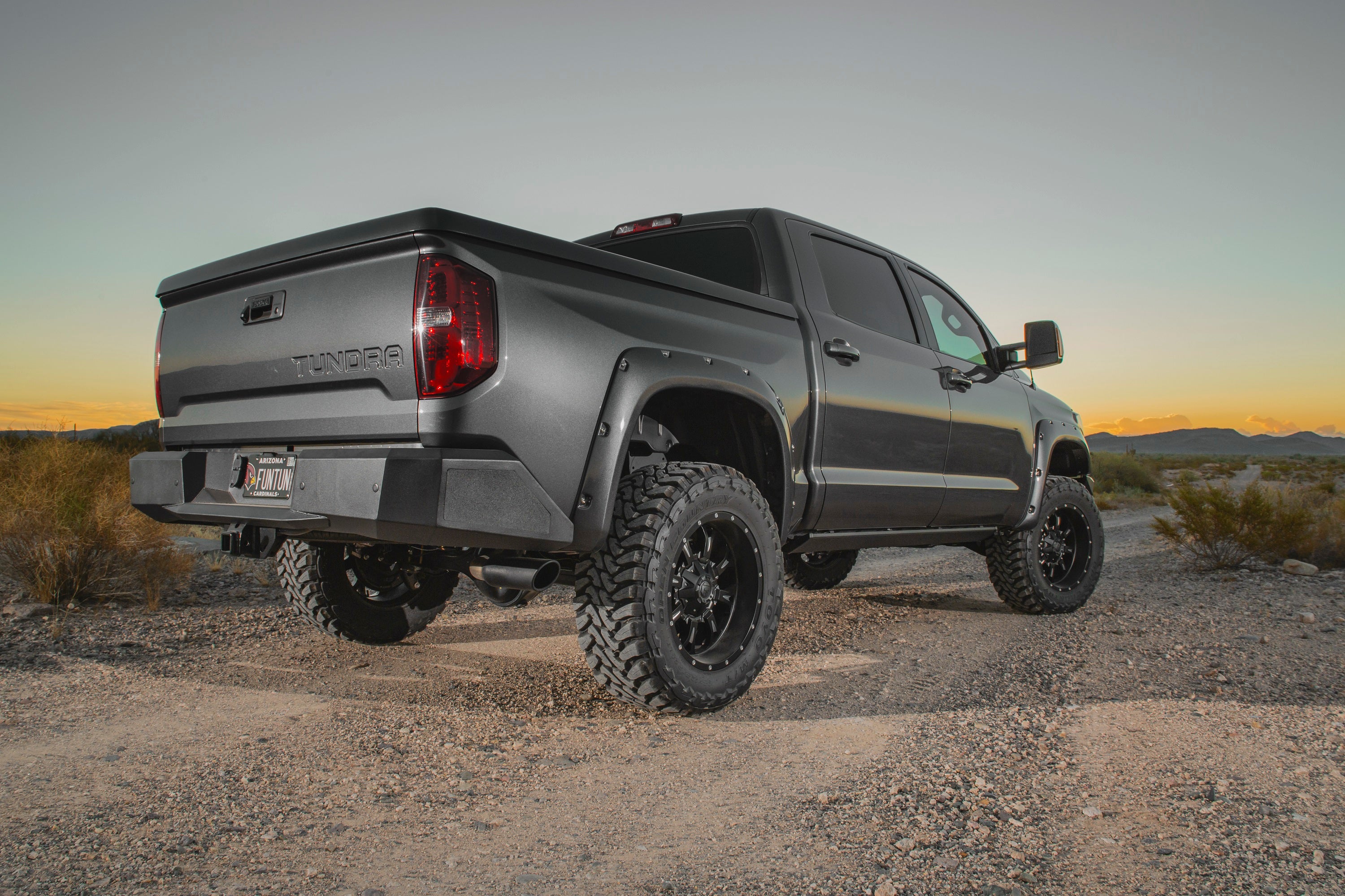 ici-alumilite-bumper-rbm93tyn-lifestyle3.jpg