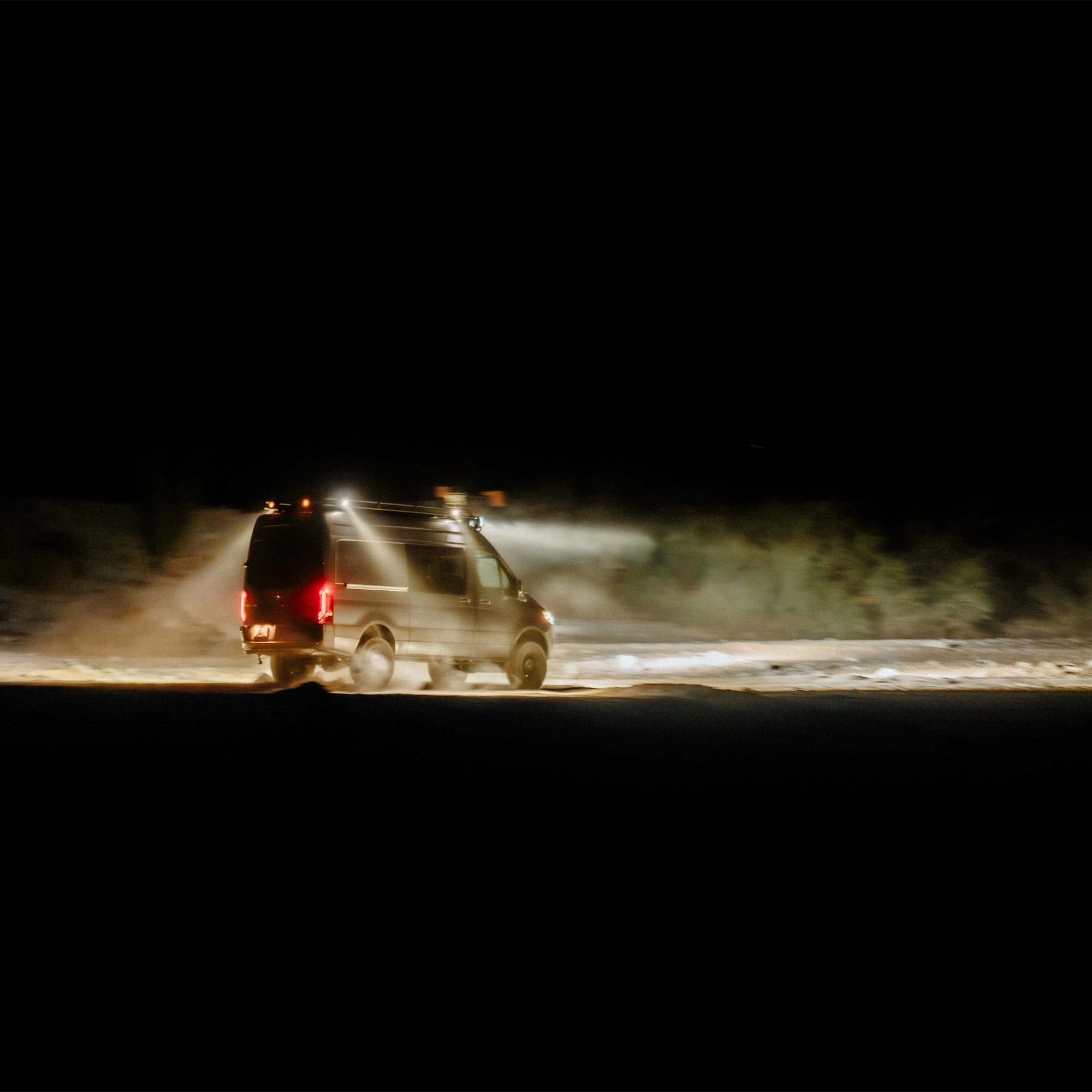1101_Aux_Light_22.jpg