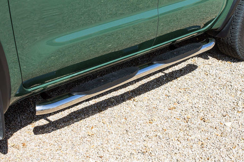 Raptor Series 1507-0442 - 4 In OE Style Curved Oval Steps Polished Stainless Steel 05-24 Nissan Frontier Crew Cab