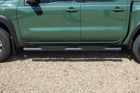 Raptor Series 2007-0589BT - 5 In Oval Style Slide Track Running Boards Black Textured Aluminum 05-24 Nissan Frontier Crew Cab