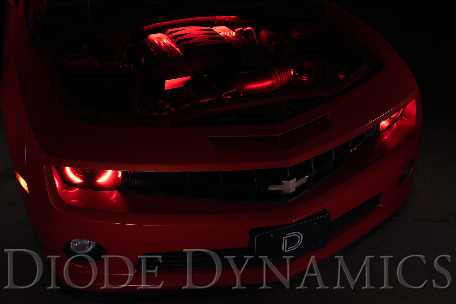 2015_chevy_camaro_rgbw_engine_wide_red_1.jpg