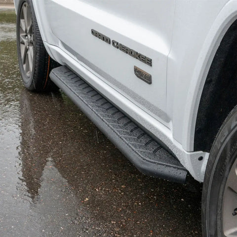 ARIES 2051009 - AeroTread 5 x 67 Polished Stainless Running Boards, Select Jeep Grand Cherokee