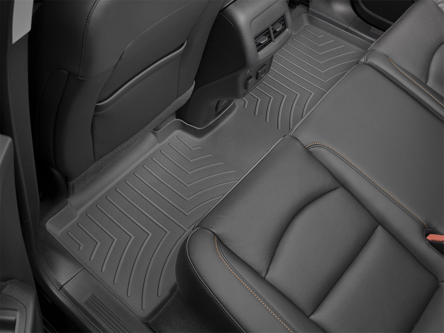 212972381.jpg
