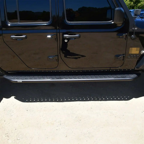 Westin 28-34165 Outlaw Running Boards