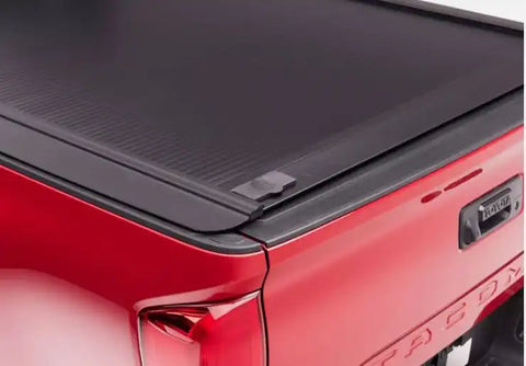 Retrax 60871 - Tonneau Cover RetraxONE MX Manual Retractable Low Profile