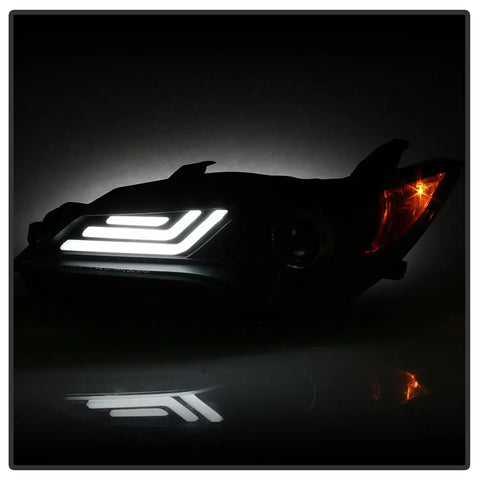 Spyder Auto 5085382 ( Signature ) Projector Headlights - Black