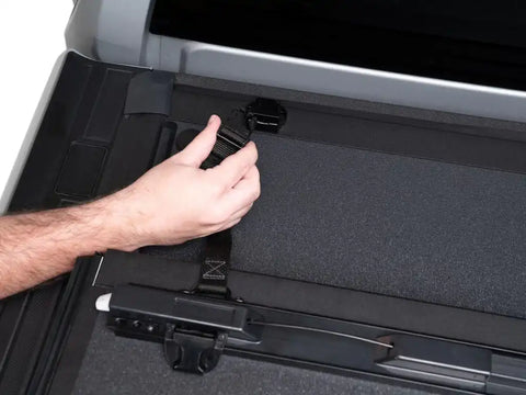 Bak Industries 448426 - BAKFlip MX4 2016-2023 Tacoma 5' w/ Deck Rail System