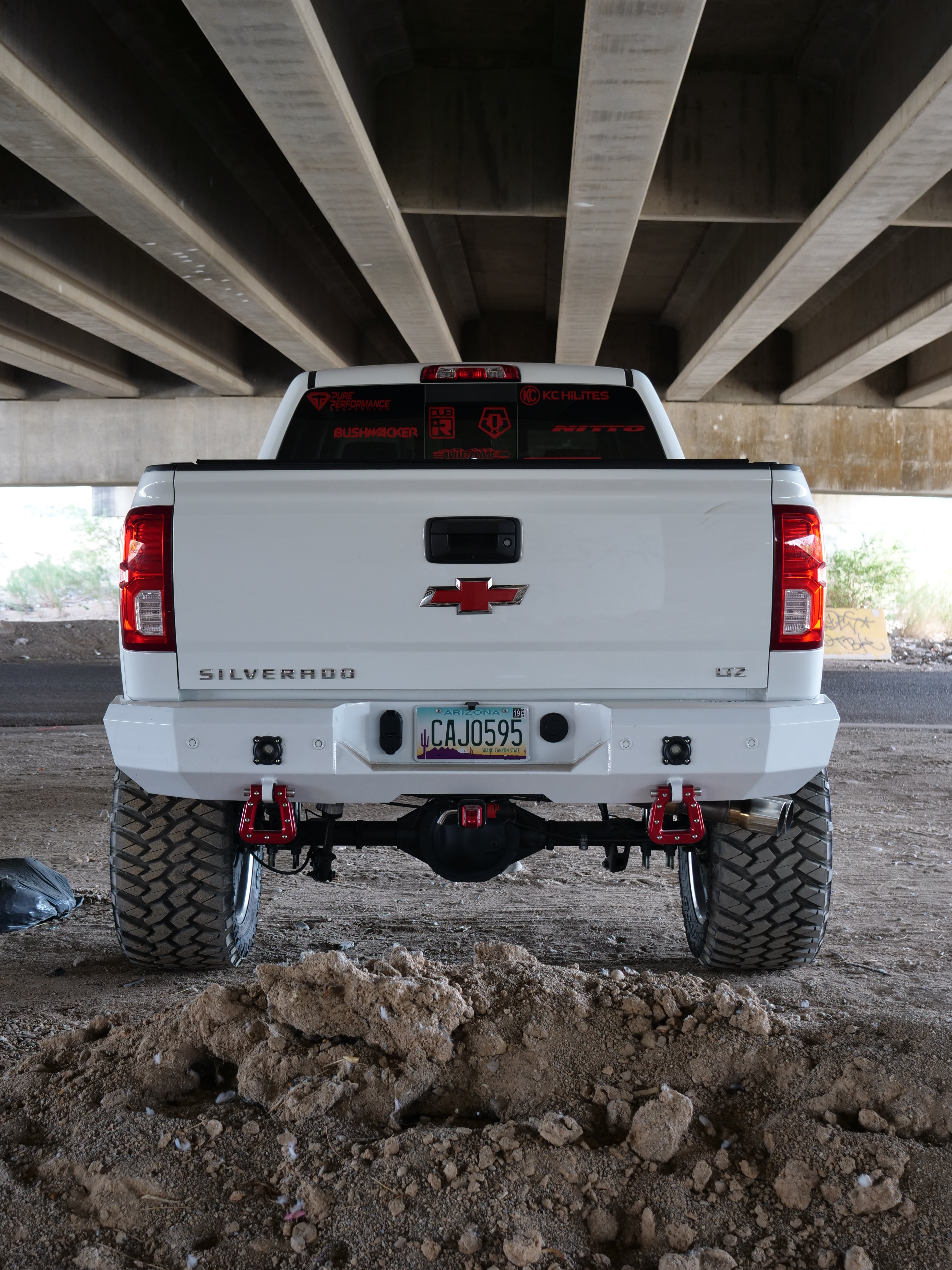 ici-alumilite-bumper-rbm95chn-lifestyle3.jpg