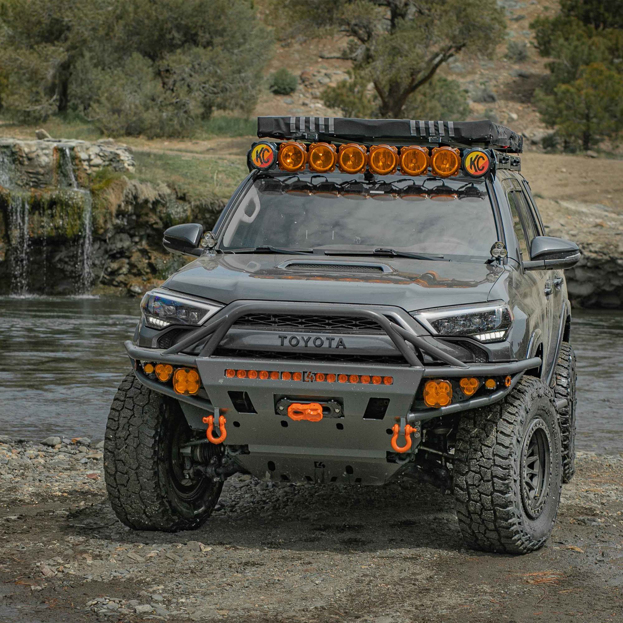 73500_Brackets_Mounts_11.jpg