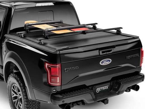 Retrax T-80380 Tonneau Cover RetraxPRO XR Manual Retractable Key Lockable 2021 Ford F-150 8 Ft. (97.6 In.)