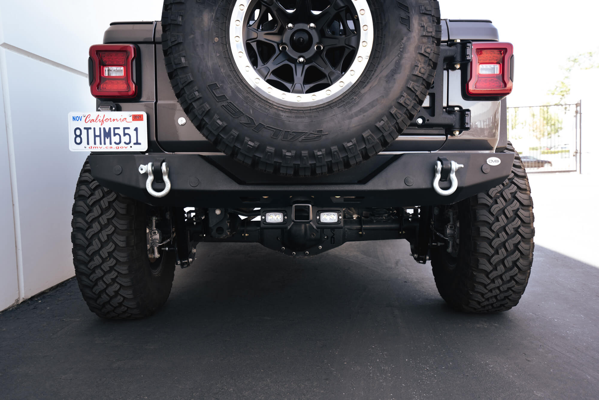AHJP-01_on vehicle.jpg