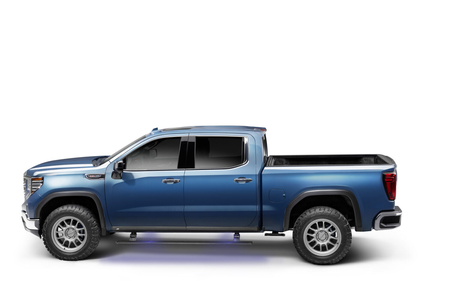 AMPRT-powerstep-xtreme-2024-gmc-sierra-1500-10-78255-01A-ov-251.jpg