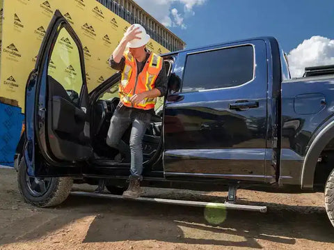 AMP Research 76160-01A - PowerStep Plug-N-Play System Incl. OEM Style Ford Transit