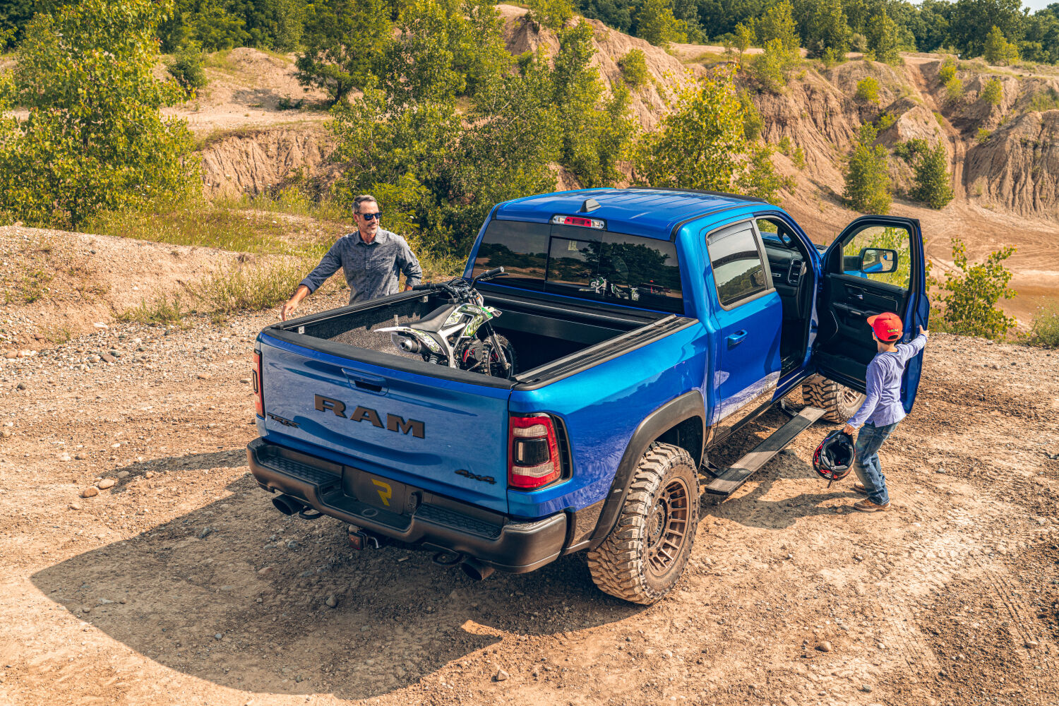 AMPamp-powerstep-2022-ram-1500-trx-blue-motocross-lifestyle-04.jpg