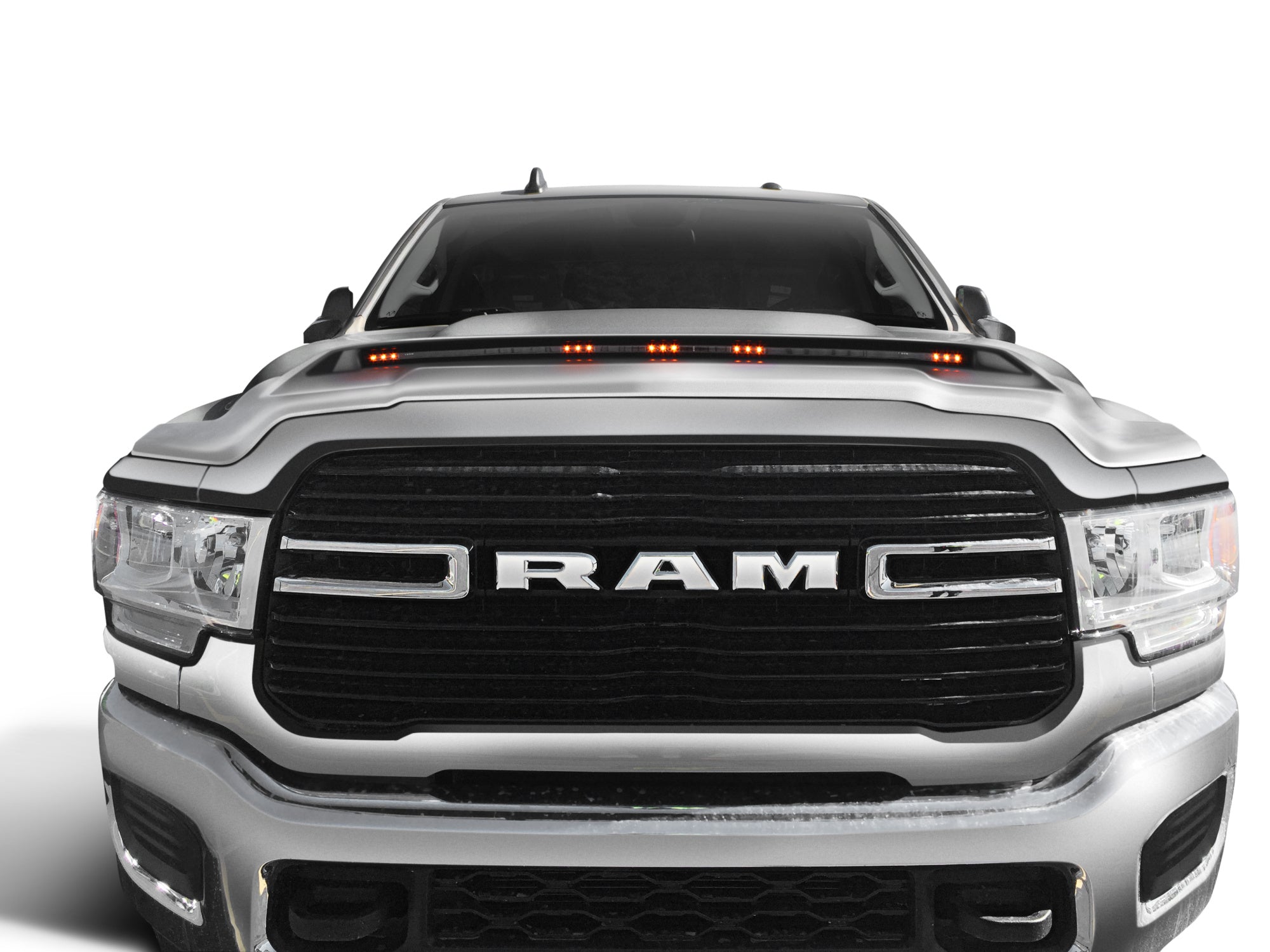 AVS_AeroskinHoodProtector_17-20RAM25003500_brightSilverMetallic_753051-PS2.jpg