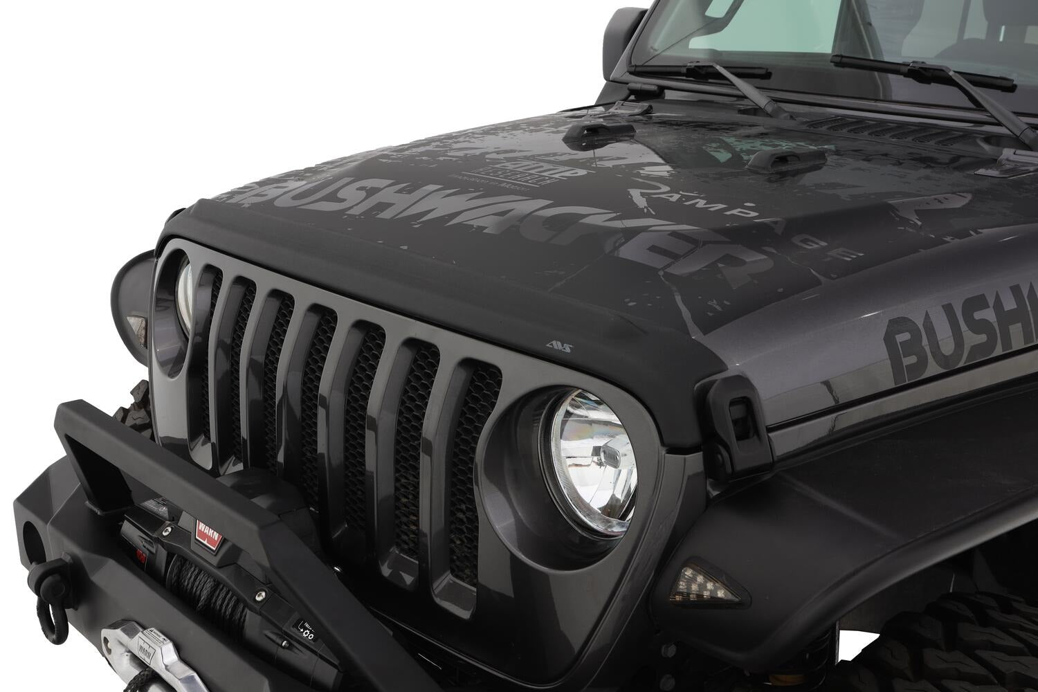 AVS_AeroskinII_2019_JeepJL_436148_U1_angleshot.jpg