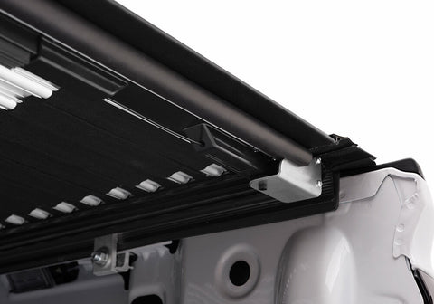 BAKBK_RevolverX2_Silverado_Latch.jpg