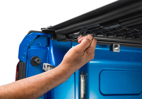 BAKbak-revolver-x4Ts-2022-ram-1500-trx-blue-studio-09.jpg
