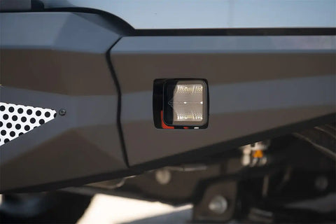 DV8 Offroad BE3EW40W UNIVERSAL 3 INCH CUBE LED LIGHT WITH FLOOD PATTERN AND POST MOUNT