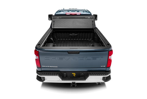 BK_BAKFlipG2_20HDSilverado_RearHeadOn_Flip_RT.jpg