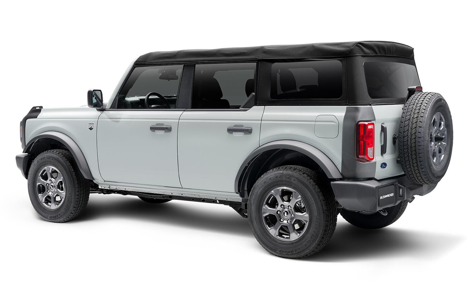 BWRbw_trailArmor_cornerGuard_fordBronco_3qtr_14124.jpg