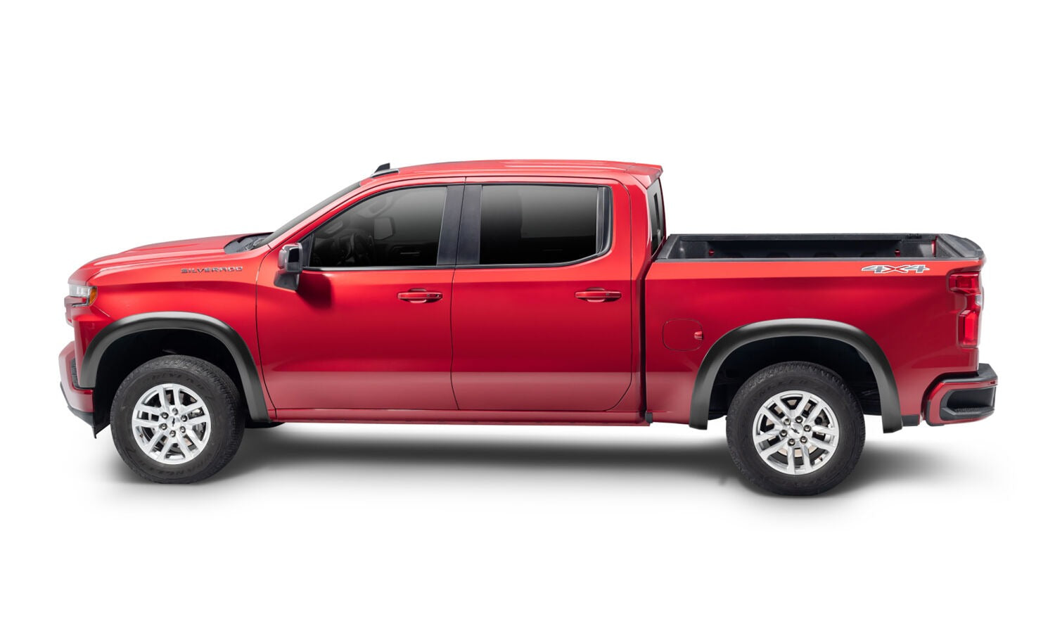 BW_EAF_21Chevy_SIlverado1500_40994-02_SIDE.jpg