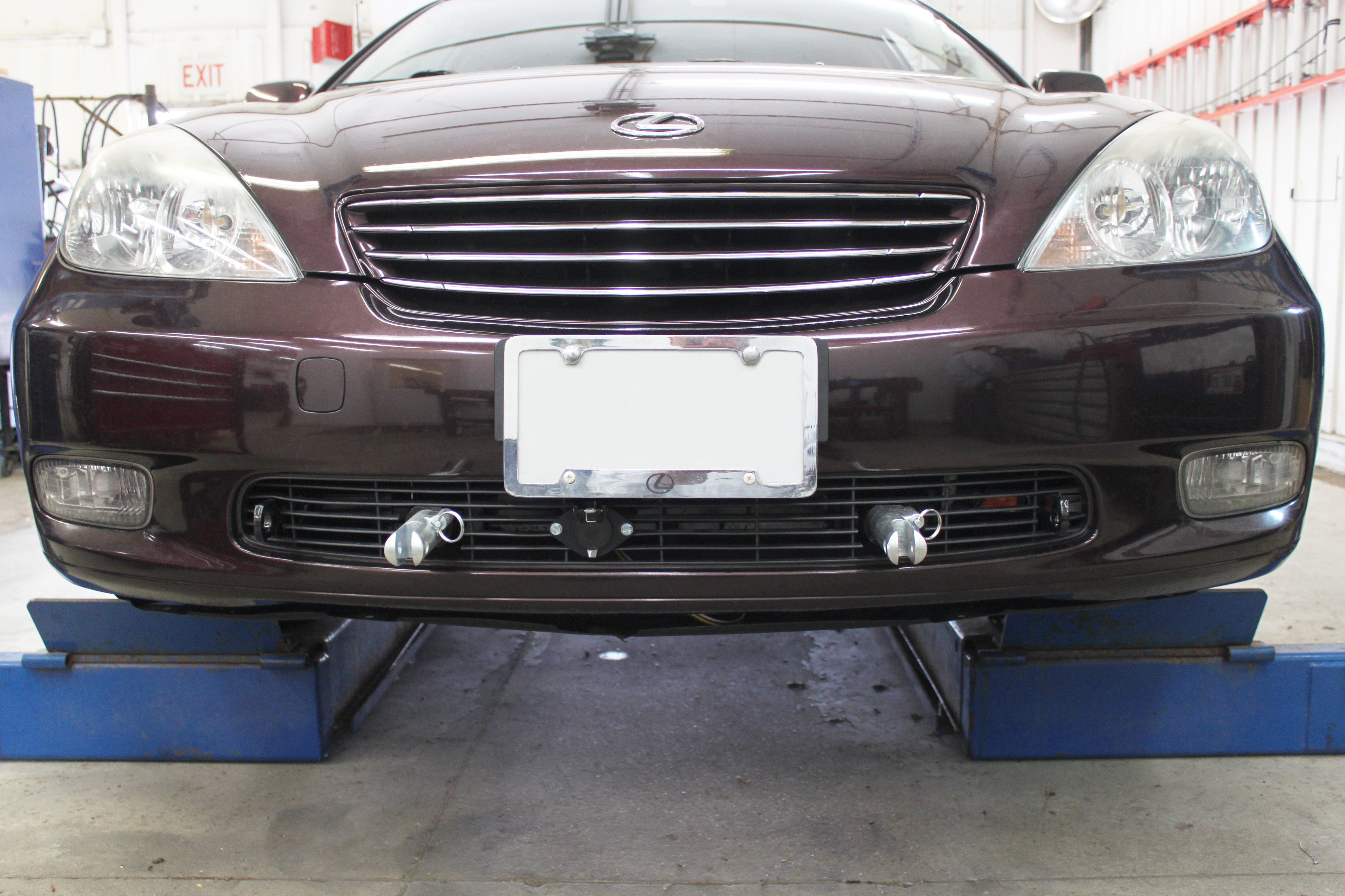 BX2609_Lexus_Installed.jpg