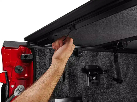 Bak Industries 448227RB - BAKFlip MX4 19-25 (New Body Style) Ram 5'7 with RamBox or w/o Multifunction TG