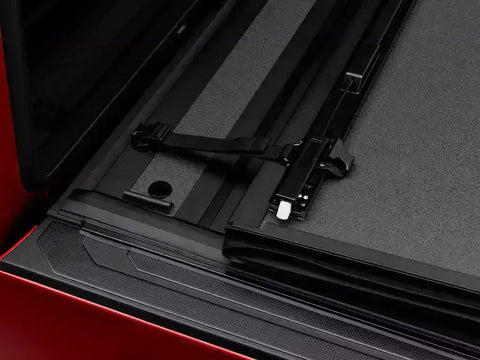 Bak Industries 448227RB - BAKFlip MX4 19-25 (New Body Style) Ram 5'7 with RamBox or w/o Multifunction TG