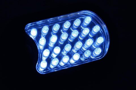 DEE-TBLIGHT2_03.jpg