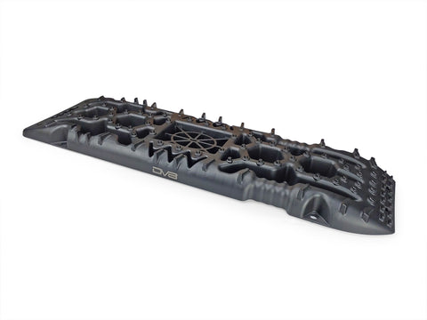 DV8-Offroad_RTB1-01BK_traction-board-black_angle3_72dpi_2K.jpg