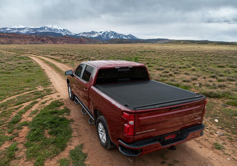 EX_Xceed_19Silverado_Mountains_Closed.jpg