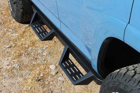 Raptor Series GTS75TY Magnum RT Gen 2 - Drop Steps Black Textured Alloy Steel 10-23 Toyota 4Runner
