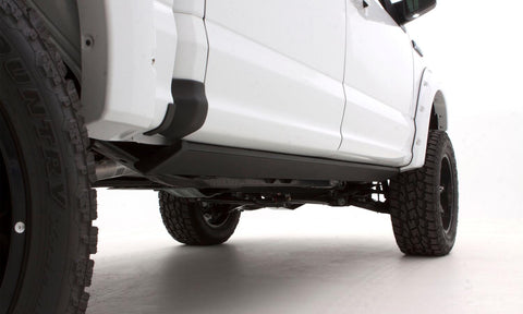 Husky_TrailArmor_FordF150_ExteriorwithAMPPowerStepUp_14066.jpg