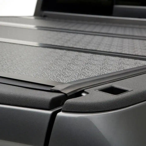 Undercover FX41017 Tonneau Cover Flex 22-24 Tundra 5'7" w/out Trail Special Edition Storage Boxes
