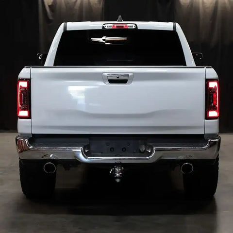 Spec-D Tuning LT-RAM1915JMLED-TM Tail Light Assembly LED Clear Lens