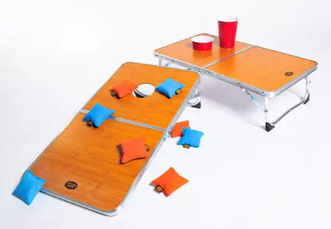 CORNHOLE TABLE SET