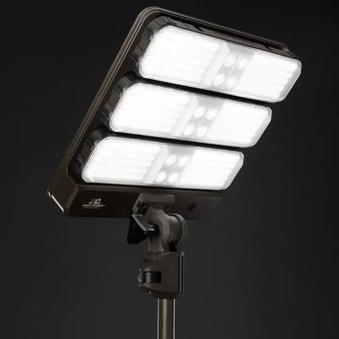 BODY ARMOR TS-4-1001 TITAN 12' SOLAR FREESTANDING LIGHT