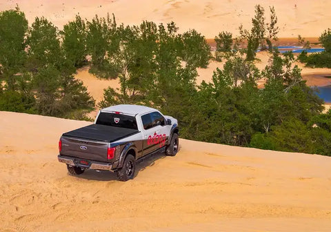 Extang 83640 - Solid Fold 2.0 16-18 Hilux Revo Dbl Cab (1523mm)