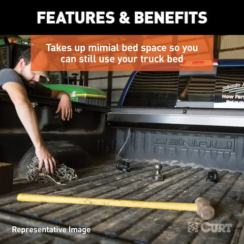 CURT 60618 - OEM Puck System 2-5/16in. Gooseneck Kit Ram (30K)