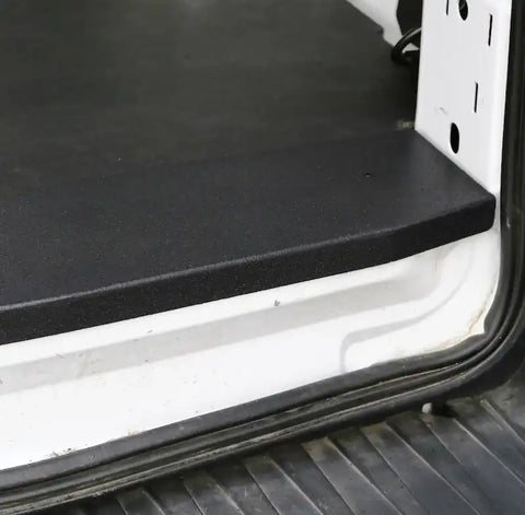 STEEL FLOOR THRESHOLD SET