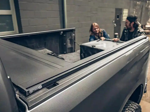 Retrax EQ0231 Tonneau Cover Retrax EQ Power Retractable Matte Black Aluminum Rem