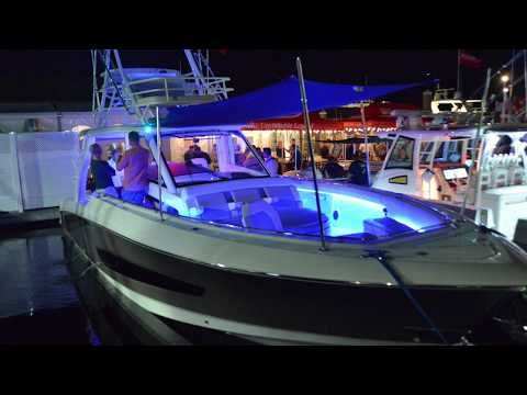 LUMITEC 101643 MORAY FLEX LIGHT 12 FT. RGBW