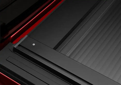 Retrax T-60338 Tonneau Cover RetraxONE XR Manual Retractable Low Profile Matte Black