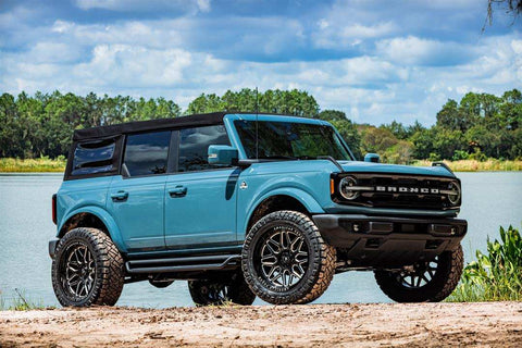 Go Rhino D14129T - Drop down, full length step design is ideal for lifted vehicles or larger tires