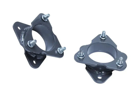 LIFTED STRUT SPACERS