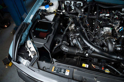 CLOSED BOX AIR INTAKE WITH DRYTECH