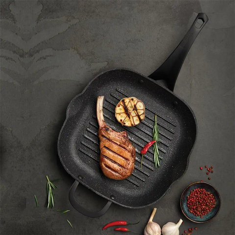 STARFRIT USA 060903-004-0000 THE ROCK 11' X 11' CAST IRON GRILL