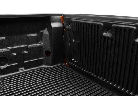 RUGGED LINER FR5U19 UNDERRAIL BDLNR