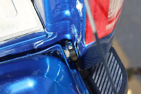 DEE ZEE DZ97970 TAILGATE LOCK